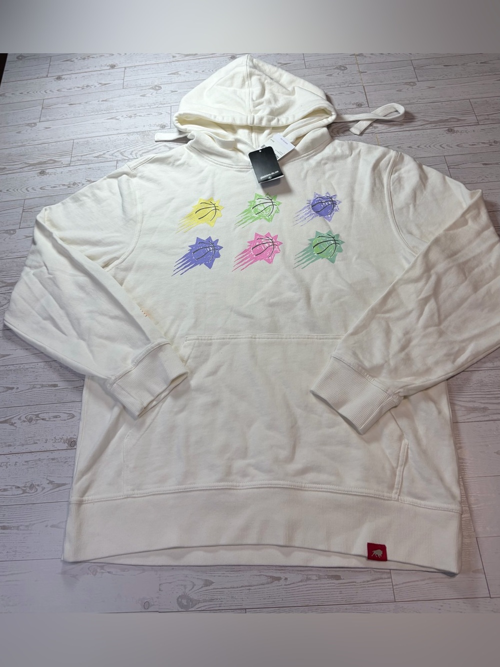 Size Large Cream Graphic Phoenix Suns Hoodie with Multicolor Logo Prints